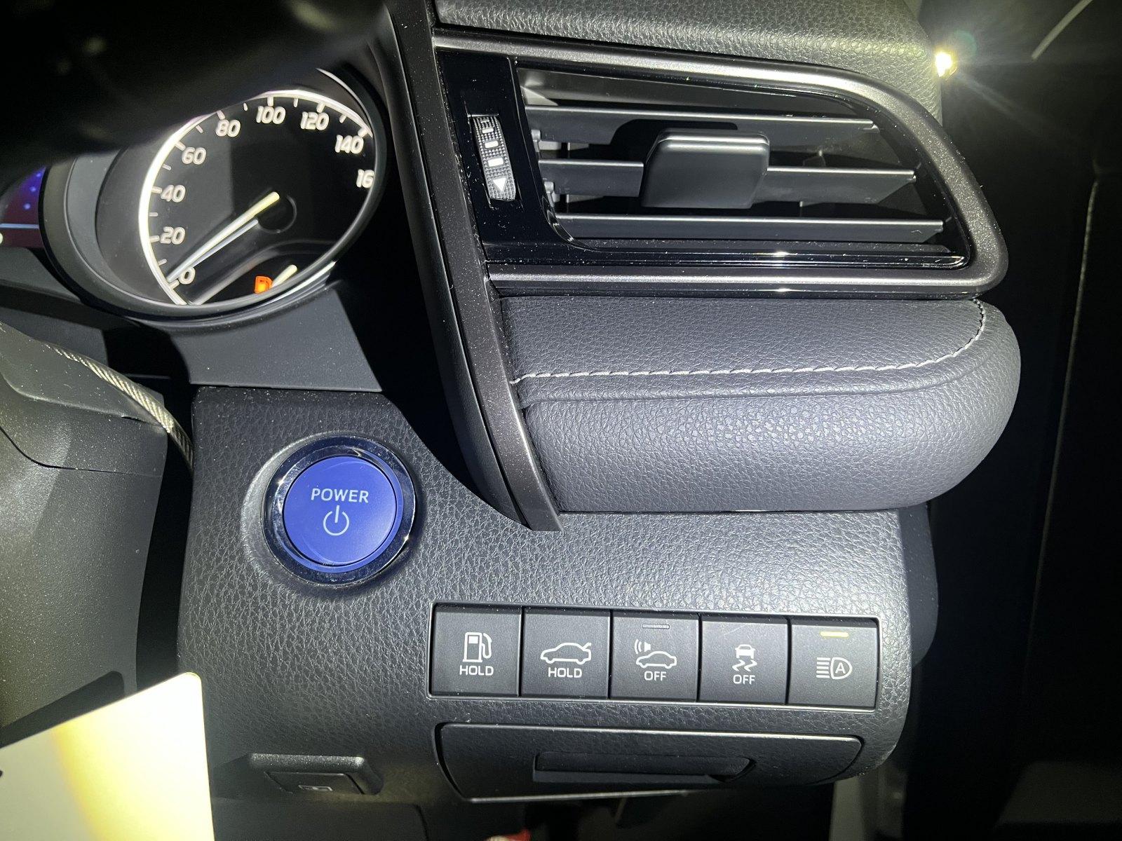 Toyota Camry  WS LEATHER PACKAGE